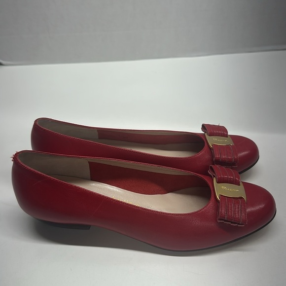 Salvatore Ferragamo Vara Heels Ballet Bow Kitten Low Heeled Shoes Leather Red 6 - Picture 4 of 11